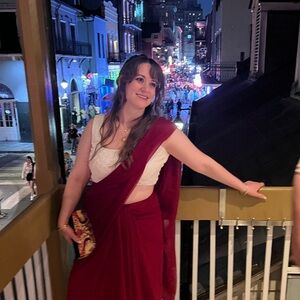 Meet your Posher, Olivia